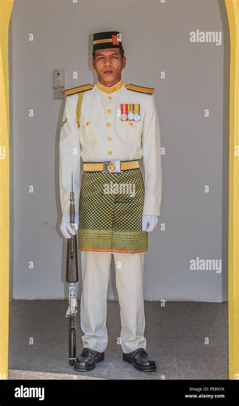 Police uniform malaysian hi-res stock photography and images - Alamy