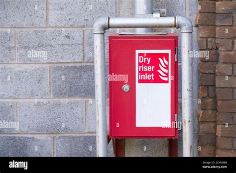 Dry Riser Inlet Box Hi Res Stock Photography And Images Alamy