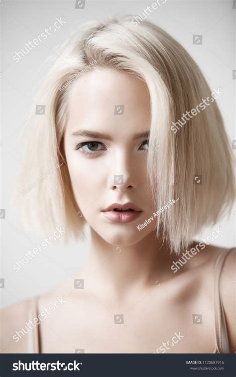 Closeup Portrait Beautiful Blonde Woman Nude Stock Photo 1120687916