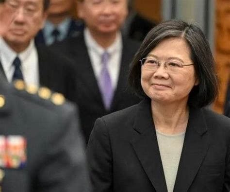 China Vows To Fight Back If Taiwan Leader Meets Us Speaker