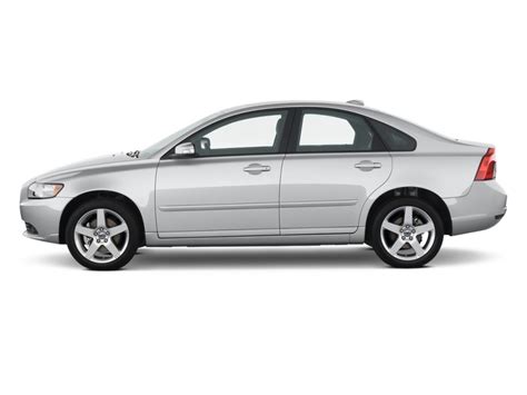 2011 Volvo S40 - Information and photos - MOMENTcar