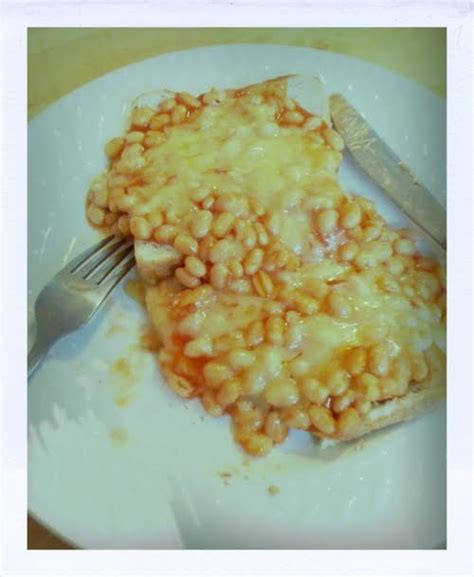 Documenting Scotland: Cheese + Beans + Toast = Awesome