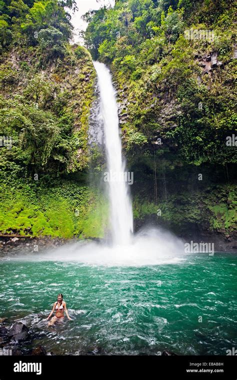 La fortuna wasserfall Fotos und Bildmaterial in hoher Auflösung Alamy