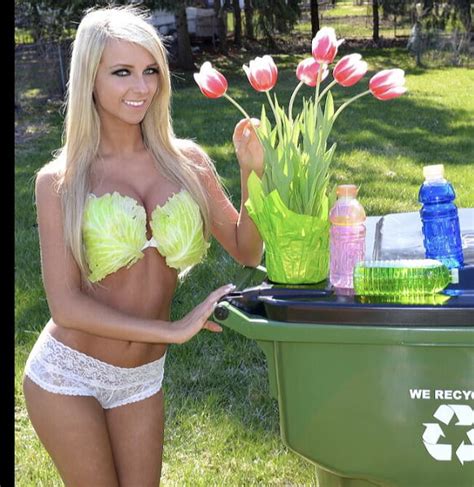 HOT Hooters Girl Aneta Kowal And Girl Selling Bikinis Porn Pictures XXX Photos Sex Images