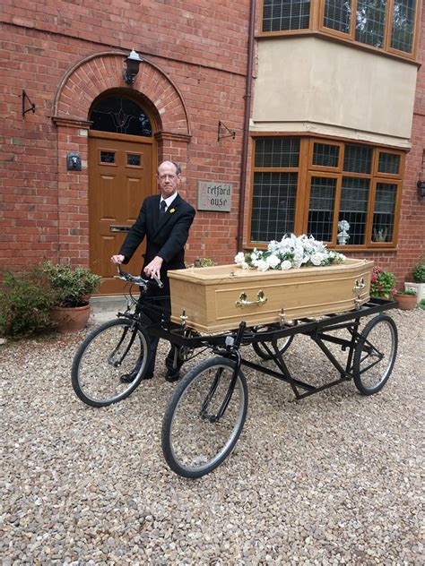 Funeral Cars – AMC Carriage Masters | Dedicated to serving the funeral ...