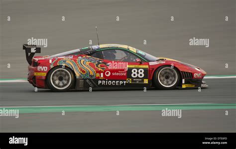 Das Team Dragon Racing 1 Ferrari 458 Italia Gt3 In Der Frühphase Des