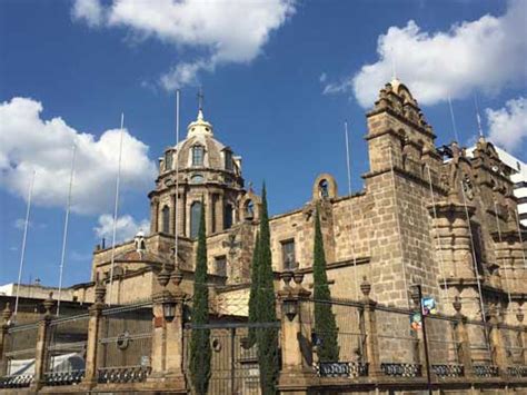 Guadalajara Cathedral - Pilgrim-info.com