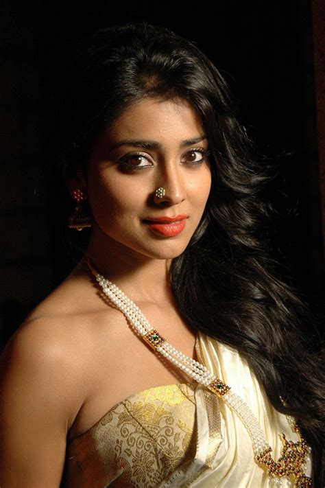 Shriya Saran Latest Beautiful Hot Photos