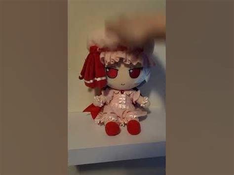 Patting Remilia Fumo : r/Fumofumo