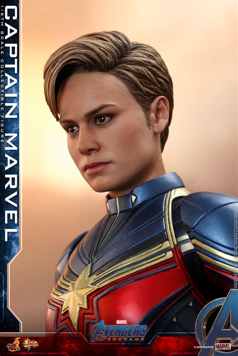 短髮造型終於登場 Hot Toys MMS575 復仇者聯盟終局之戰驚奇隊長 Captain Marvel 1 6 比例人偶 戰損版的奈米手套配件也附上啦