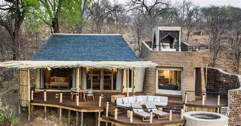 21 Best Luxury African Safari Resorts and Lodges