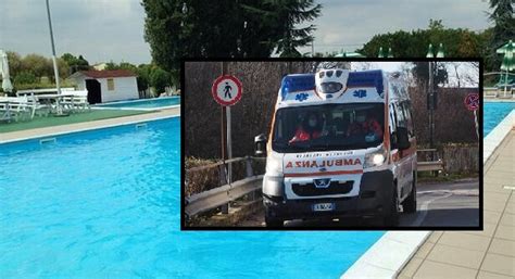 Tragedia In Una Villetta Bimbo Di Tre Anni Cade In Piscina E Muore