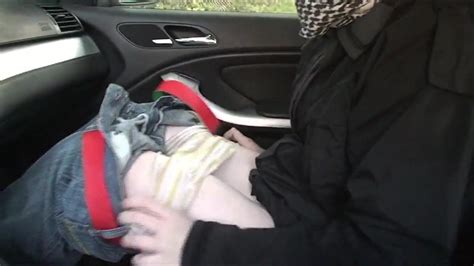 Silvia Im Auto Gefingert Free HD Porn Video Dd XHamster