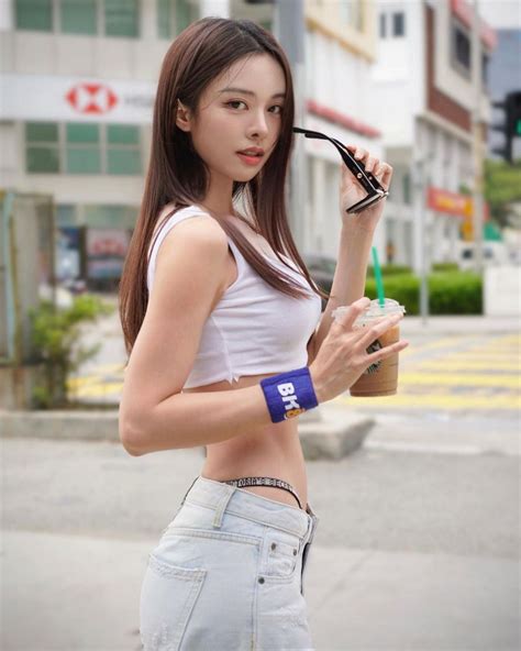 CATHRYN LI – Instagram Photos and Videos 07/14/2022 – HawtCelebs