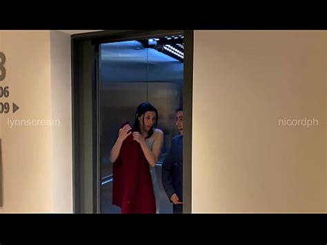 Comparto Cama Con Mi Jefe Por Error Y Terminamos Follando LynnScream XVIDEOS