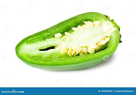 Pimentos De Jalapeno Fatiados Isolados Em Fundo Branco Pimenta Verde