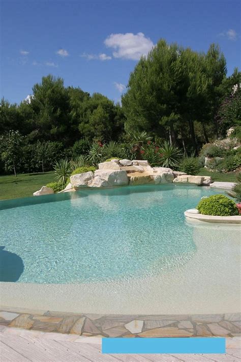 Une Plage De Piscine Immerg E Vid O Vid O Piscines Faites Maison