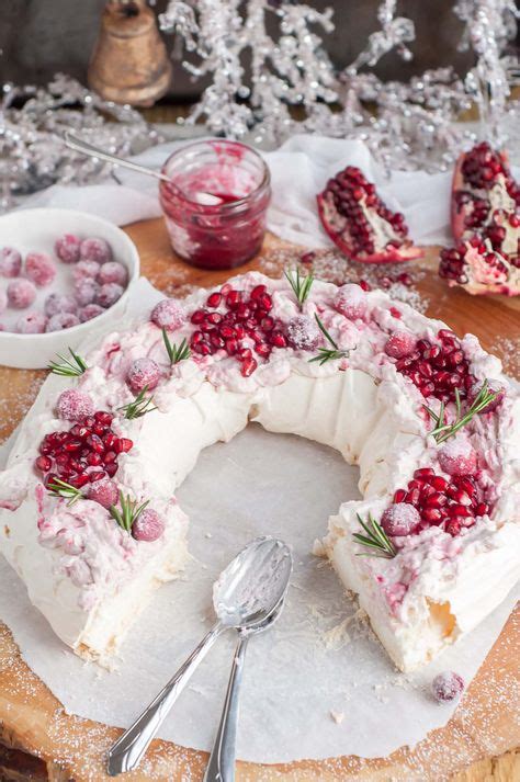 Delicious Christmas Pavlova Recipes for a Festive Treat