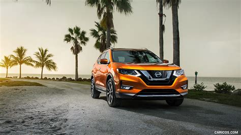 Nissan Rogue | 2017MY SL | Front