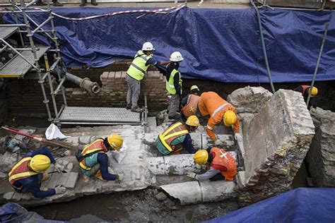 Penemuan Jembatan Kuno Dan Artefak Di Proyek MRT Jakarta Ini Wujudnya