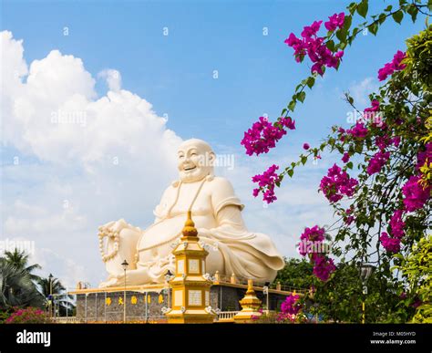 Vinh Trang Pagoda Stock Photo - Alamy