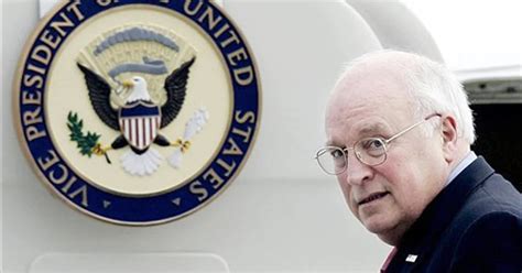 Vicepresidente Cheney Se Desgarró Y Estará En Silla De Ruedas En La Asunción Infobae