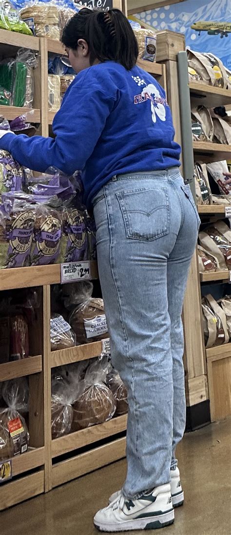 Worker With Nice Ass In Levis Bonus Babes In Jeans Tight Jeans Forum