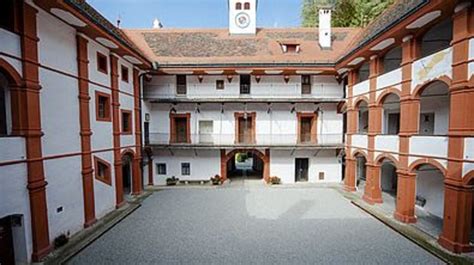 Schloss Pernegg Top Hochzeitslocation In Der Steiermark