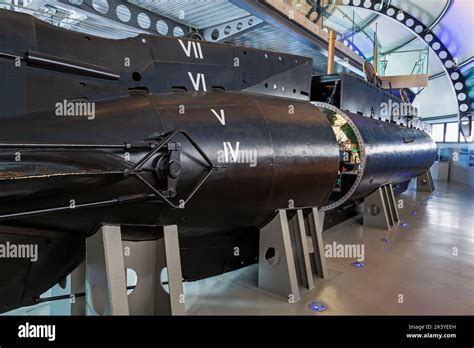 X24royal Navy Submarine Museumgosporthampshireenglandunited