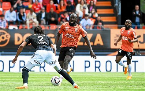 Lattaquant Du Fc Lorient Ibrahima Kon Signe Officiellement Almeria