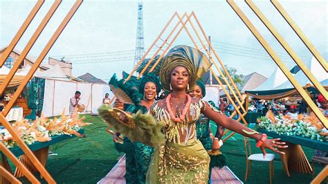 This Igbo Traditional Wedding Entrance Is Totally Amazing Youtube