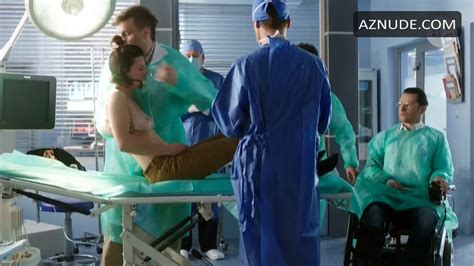 LEKARZE NUDE SCENES AZNude