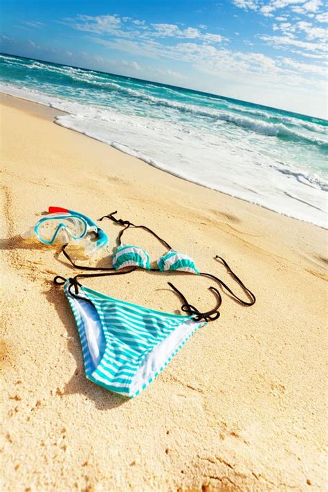 Bikini Sulla Spiaggia Immagine Stock Immagine Di Stagione