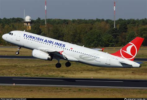 TC JPH Turkish Airlines Airbus A320 232 Photo By Tomas Milosch ID