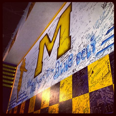Maize And Blue Deli 5