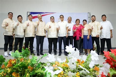 Mga Bagong Barangay Opisyal Sa Navotas Nanumpa People S Balita