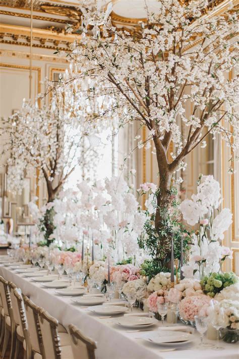 20 Tree Centerpieces to Bring Your Reception to Life