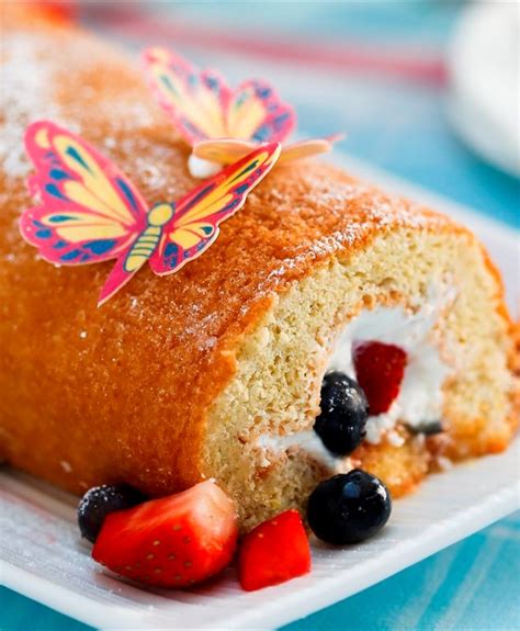 Zesty Lemon And Summer Fruit Roulade Recipe Dr Oetker