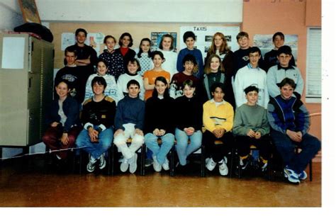 Photo de classe 51 de 1997 Collège Jean Gay Copains d avant