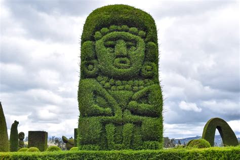 Fotos Que Te Inspirar N Visitar El Cementerio De Tulc N Ecuador