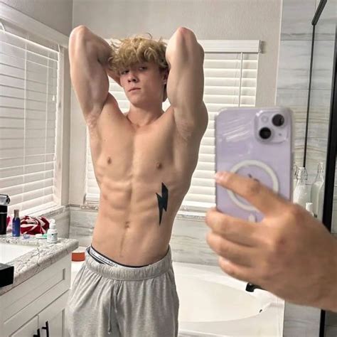 Hot Dudes 29 June 2023 Hot Guys