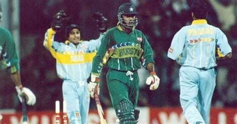 Venkatesh Prasad And Aamir Sohail's Duel In The 1996 World Cup ...