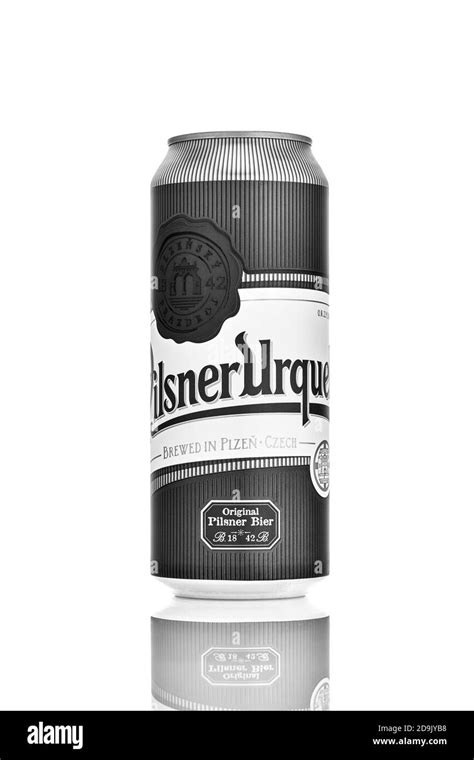 Bière pilsner urquell Banque d images noir et blanc Alamy