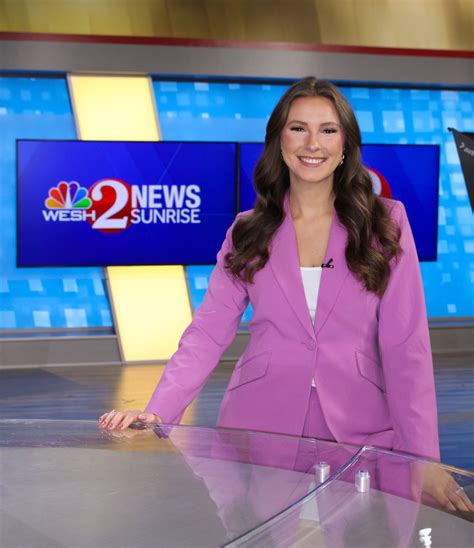 Kellianne Klass (@kelliannewx) • Instagram photos and videos