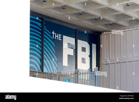 Fbi headquarters entrance hi-res stock photography and images - Alamy