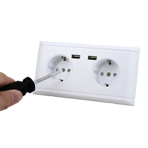 Eu Plug Multi Functional Wall Power Outlet Socket With Usb Port For