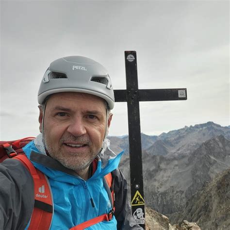 Domani L Ultimo Saluto A Jonathan Giubilato L Alpinista Morto In