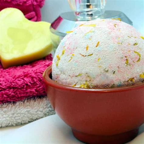 33 Easy Homemade Bath Fizzies Recipes