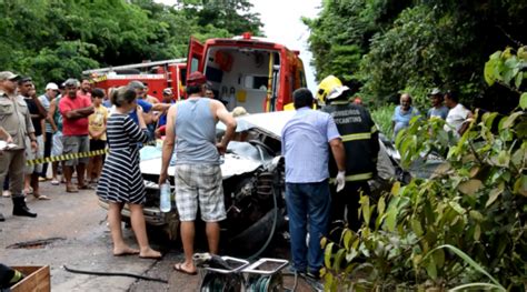 G1 Acidente Entre Três Veículos Deixa Feridos Na Br 153 No Tocantins