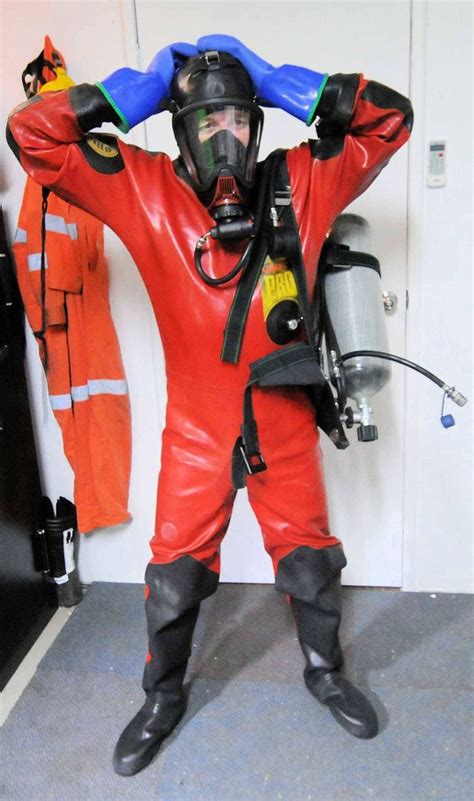 Pin By Hazmatman On Divers Drysuit Rubber Clothing Scuba Diving